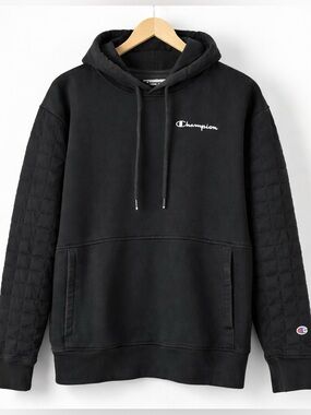 Champion Black Hoodie Quilted Sleeve Pullover Logo Athleisure Streetwear M